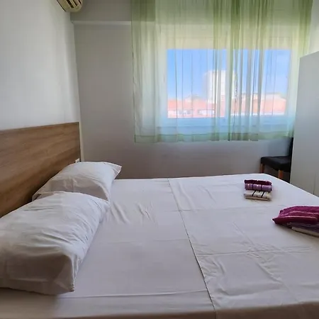 Live In Apartment