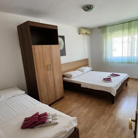 Apartment Live In Split